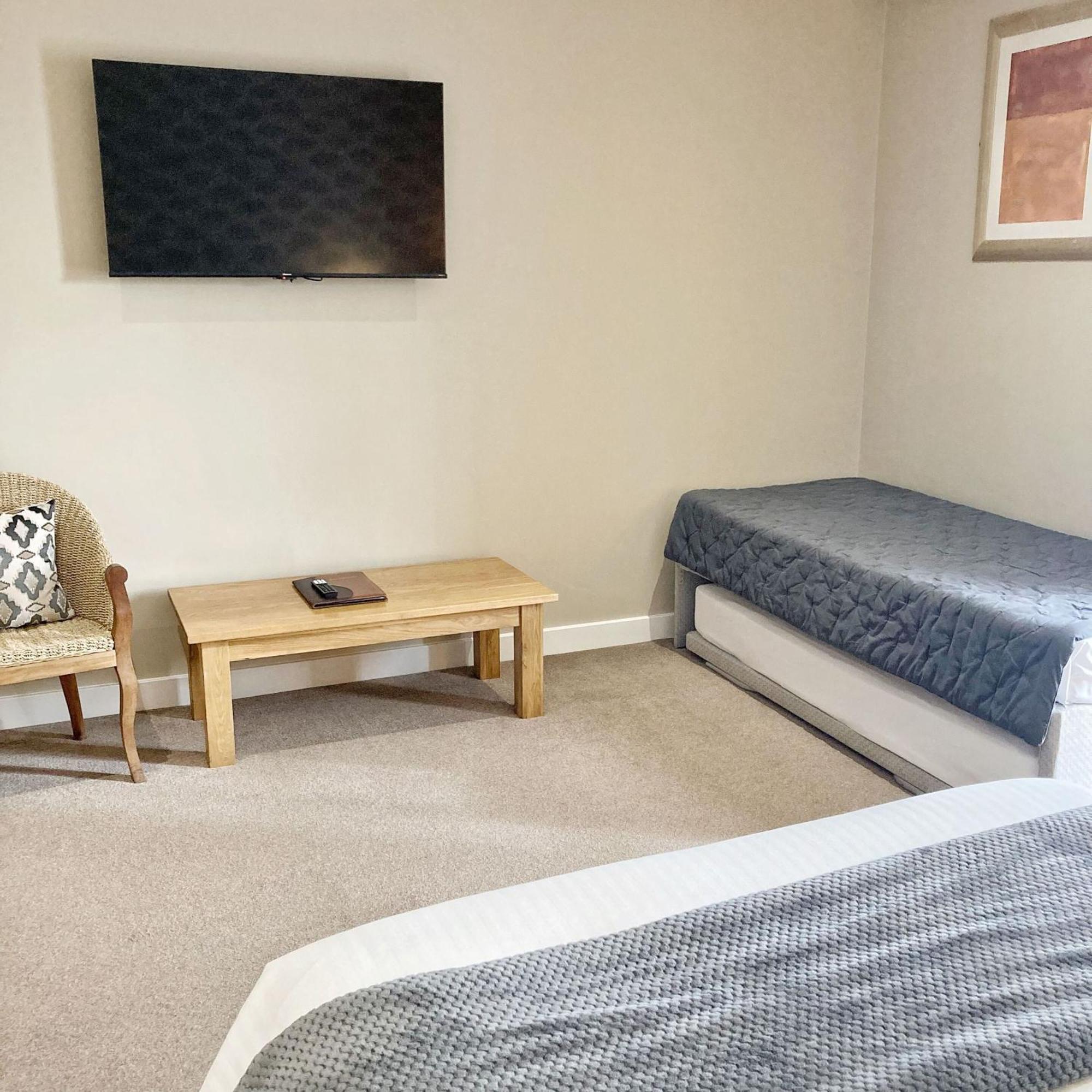 The Britannia & Waves Restaurant 4* St Austell