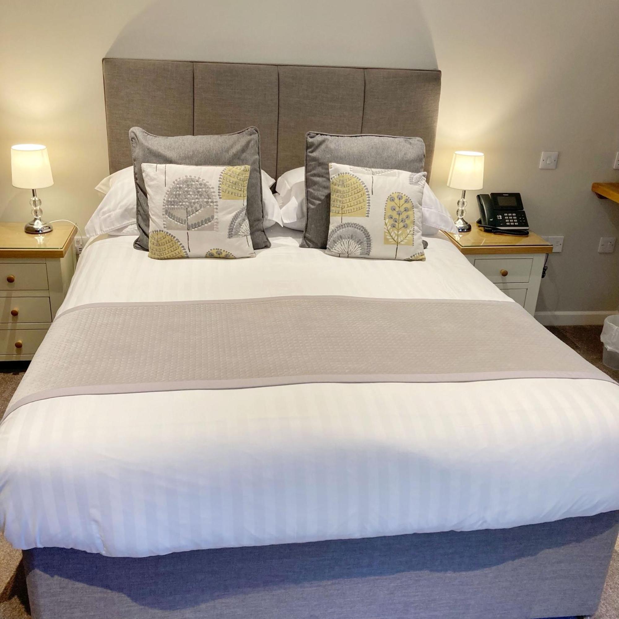 The Britannia & Waves Restaurant Herberg 4*